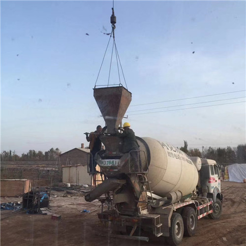 图们市“精准瞄准”—— 吊车的 “定位导航” 技术