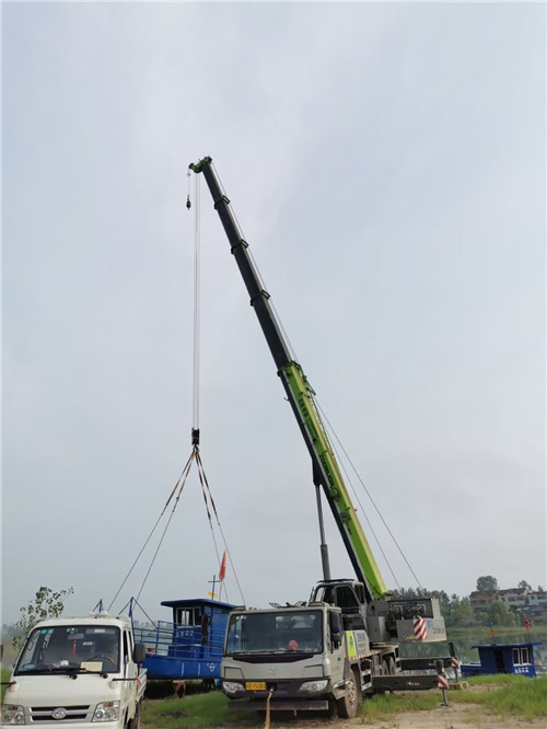 图们市桥梁建设吊装案例